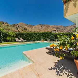 Villa Almond Italy